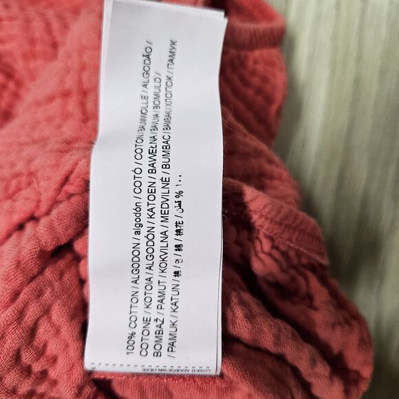 MNG Baby Girl Coral Romper 6-9 Months Ruffle Wood Buttons - Picture 4 of 6